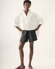 Shorts Triângulo Linho Liso