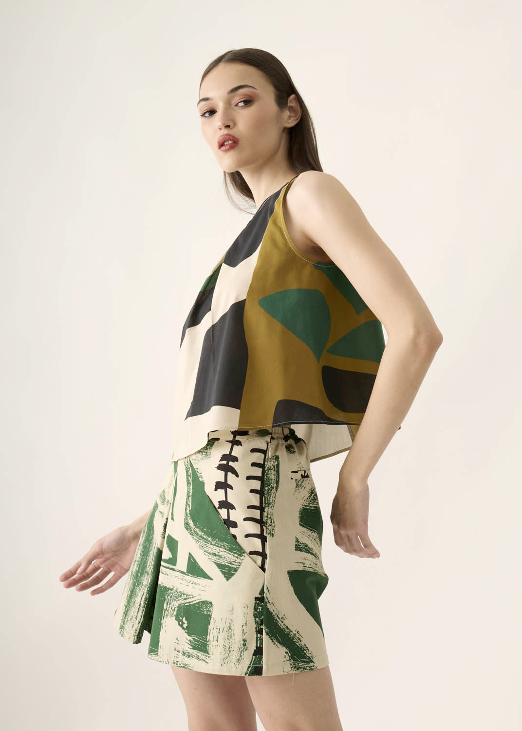 Shorts Triângulo Linho Estampado
