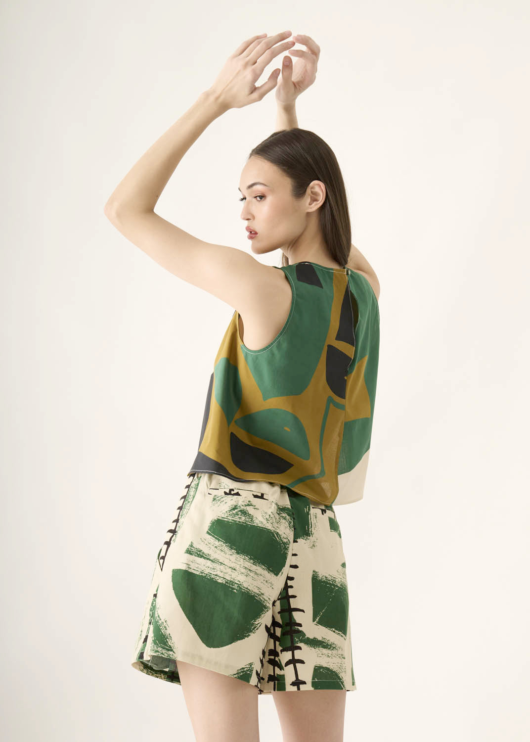Shorts Triângulo Linho Estampado