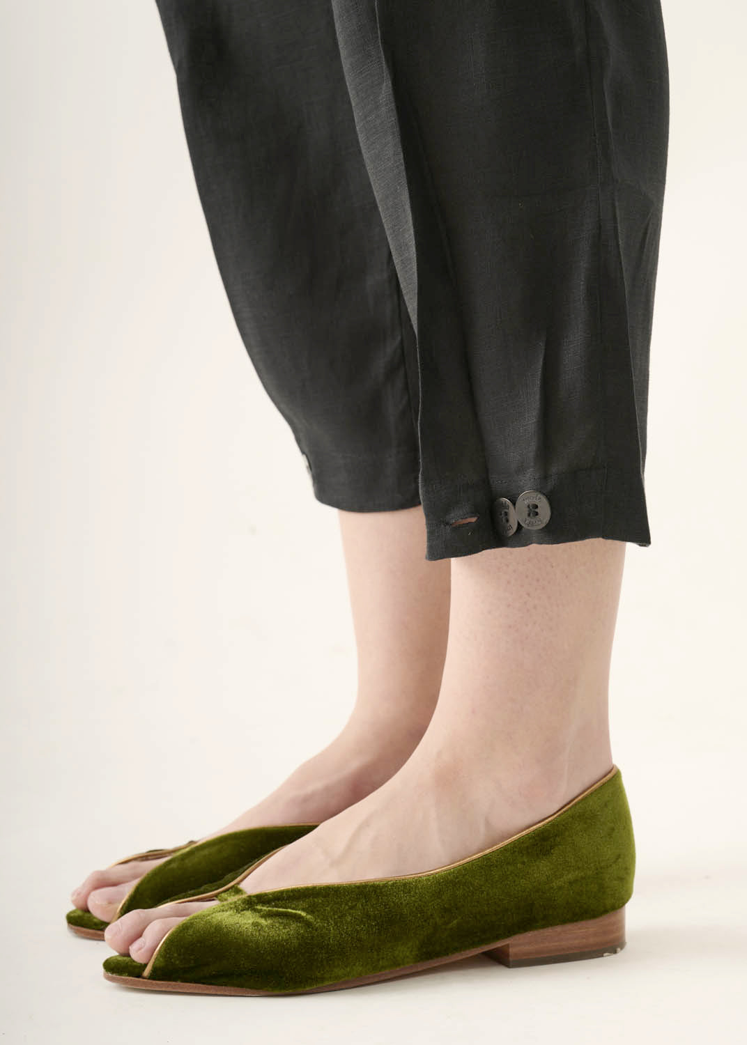 Calça Caseado Linho Liso