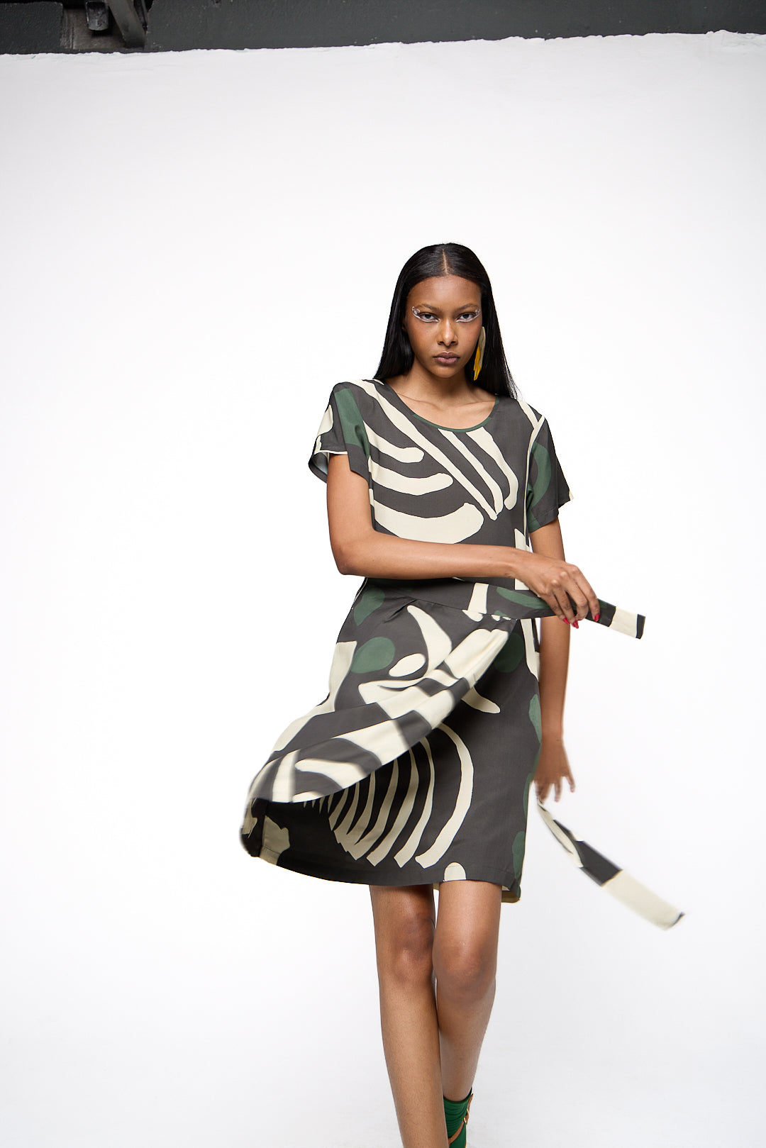 Vestido Ponei Curto Viscose Estampado